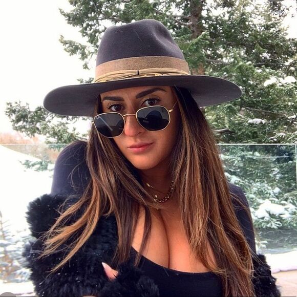 Custom made hat - Picture 3 of 4